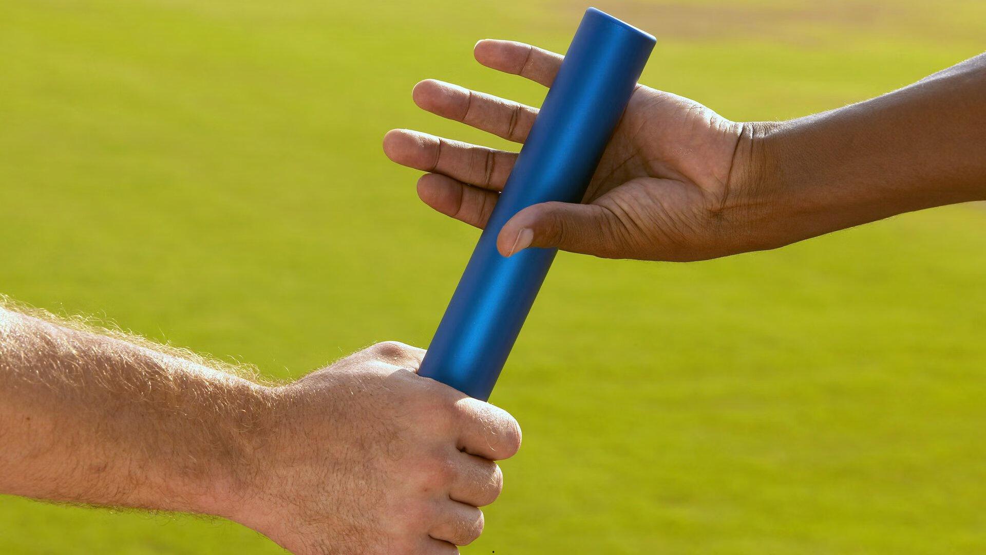 丹-伯恩赛后真情流露，对伊萨克唯有美好祝愿，纽卡防线铁闸展现风度与胸怀