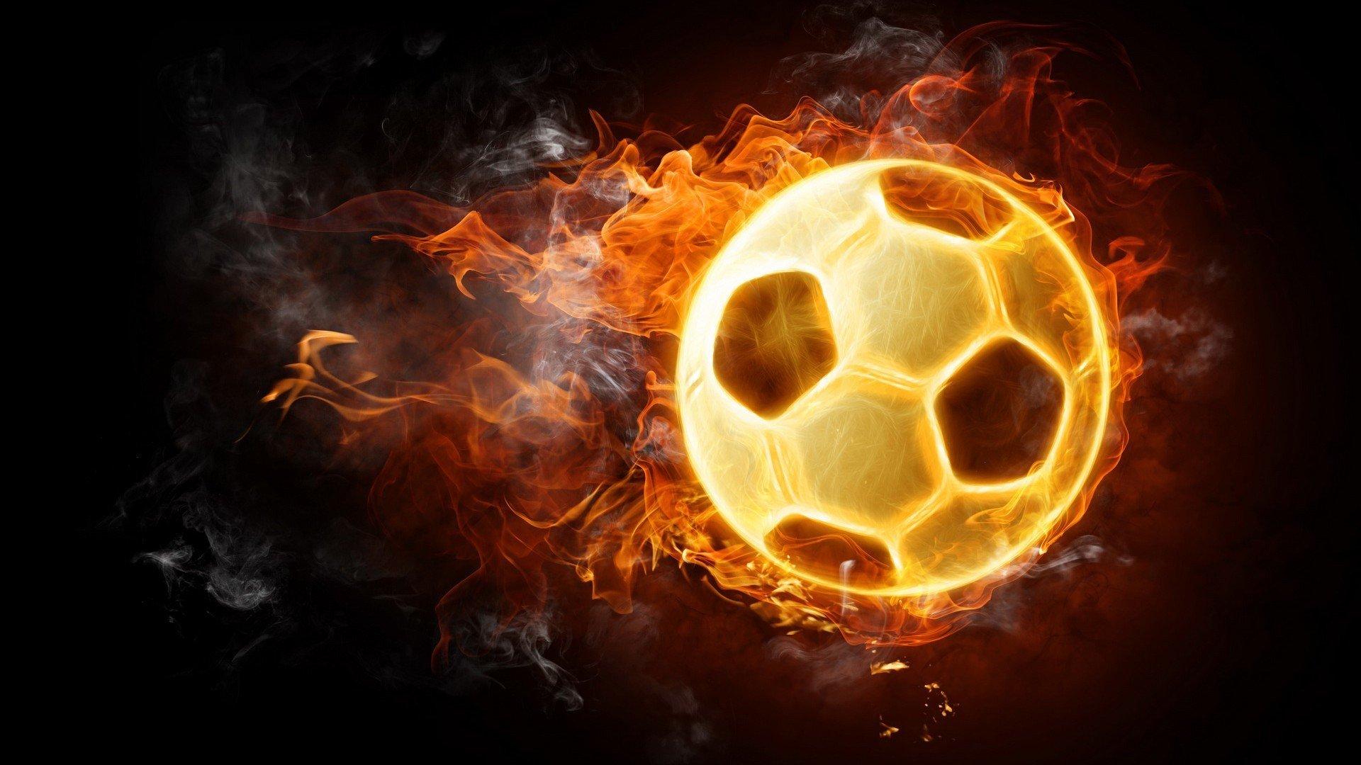 卡卢卢专访，新帅引领红黑军团稳步前行，后防核心对球队未来充满信心